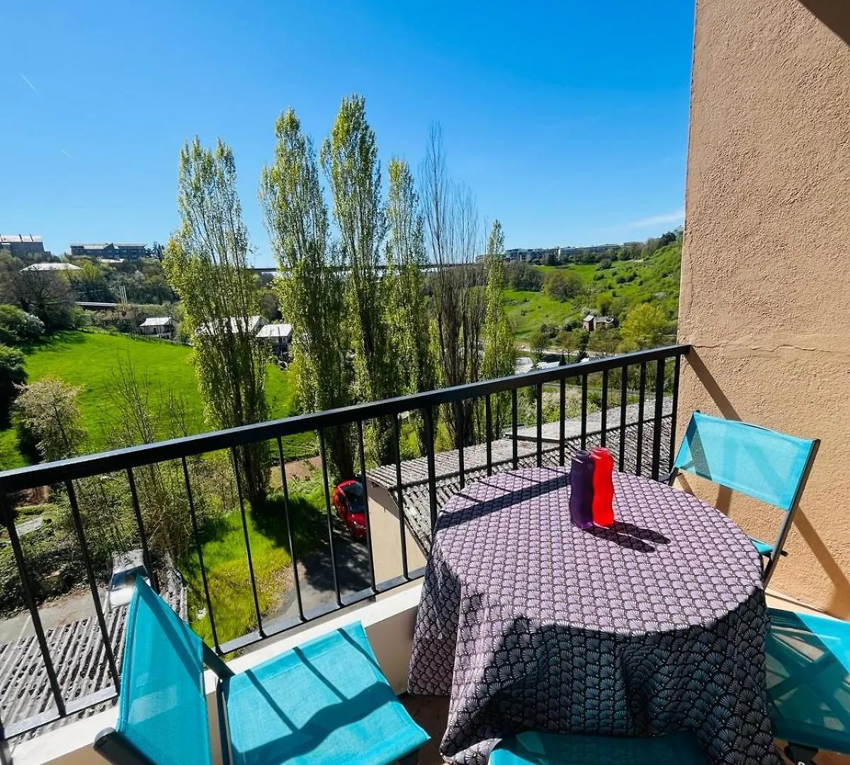 Appart T4 85M2 Spacieux Climatisation Parking Rodez France